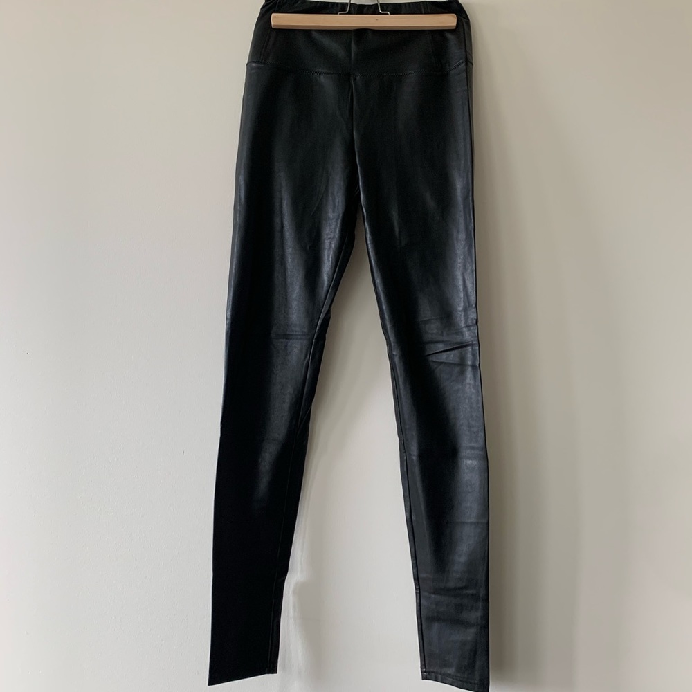 ✨Daria Vegan Leggings - Picture 5 of 8
